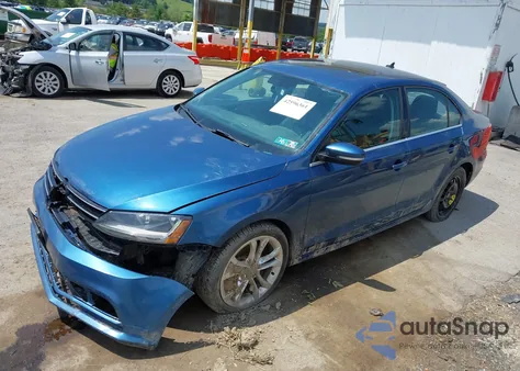 2017 Volkswagen Jetta 1.4T Se from USA, damaged, VIN 3VWDB7AJ2HM289741